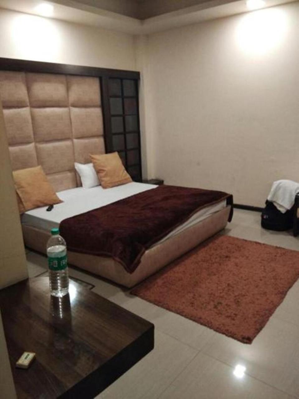 Hotel Shivalik GoldБхопал Экстерьер фото